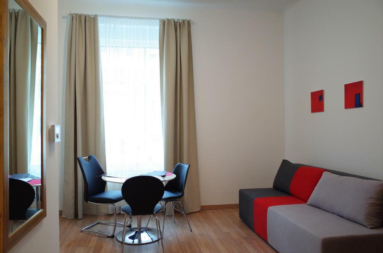 Sedaki Apartments In The Center Of Zagreb Exterior foto